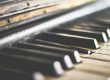 Types of strings on a piano